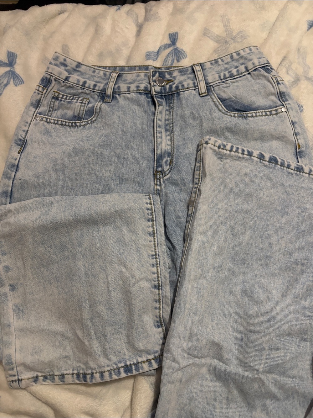 Light Wash High-Rise Straight Leg Jeans